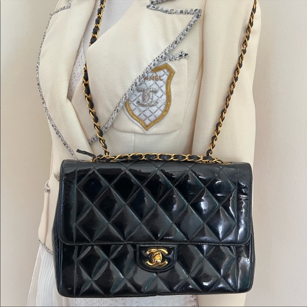 COPY - Chanel Vintage Patent Leather Classic Flap Bag